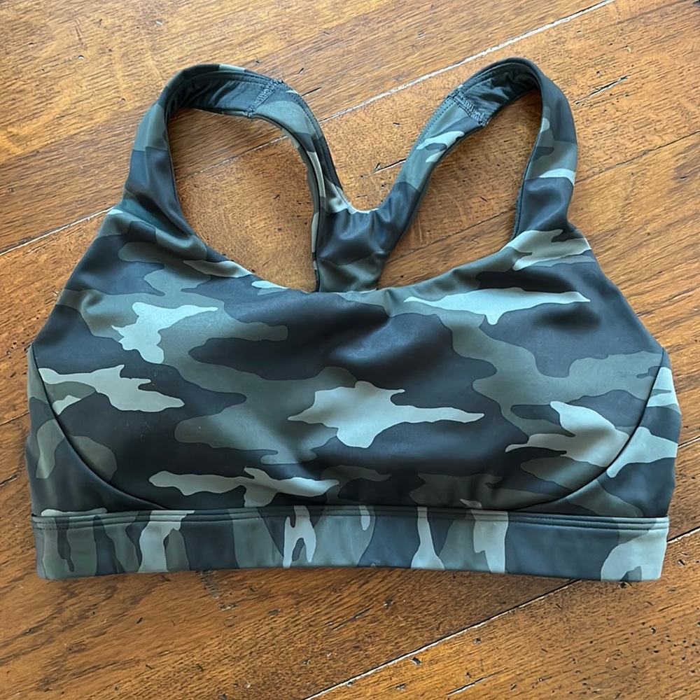 Athleta camouflage sport bra medium